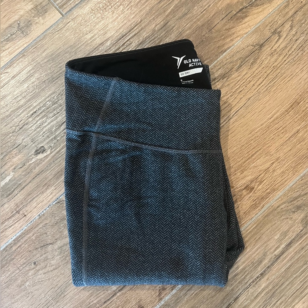 Old Navy Active Leggings